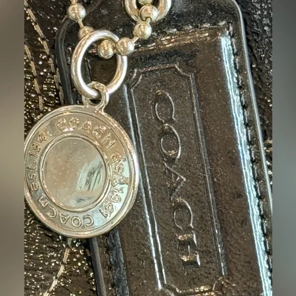 Coach F19215 Black Patent Leather Signature C Kisslock Carryall - Picture 4 of 14